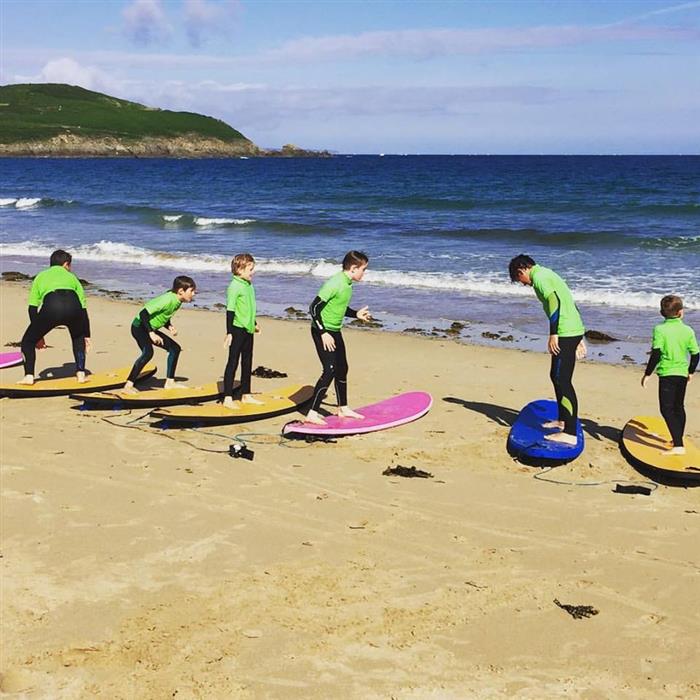 Émeraude Surf School Saint-Lunaire - Leçon de surf - ©Emeraude Surf School