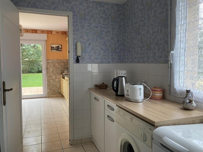 13 -Dinard-gîte10 personnes-Le Clos Brizeux-arriere cuisine  - 