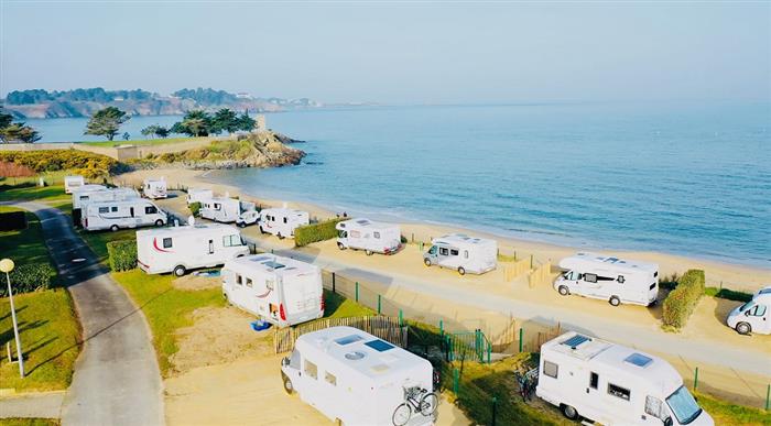 4 - Camping Port Blanc DINARD Vue Mer vacances détente nature  - © Camping du Port Blanc