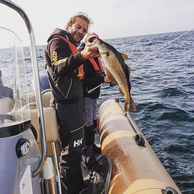 5 Antoine Guitton Guide de peche - lieu jaune .png - ©Antoine Guitton