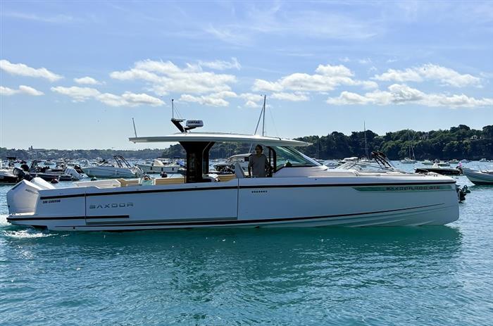 9 - Location-bateau-Dinard - © EAU DE MER