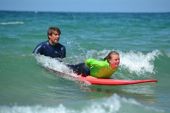 9 EMERAUDE SURF SCHOOL-brochure - ©Emeraude Surf School