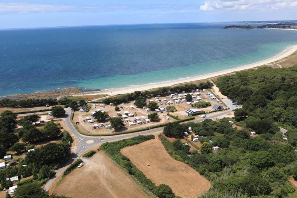 Vue-Aérienne-Camping-Municipal-du-Kerver-Saint-Gildas-de-Rhuys-Golfe-du-Morbihan-Bretagne sud