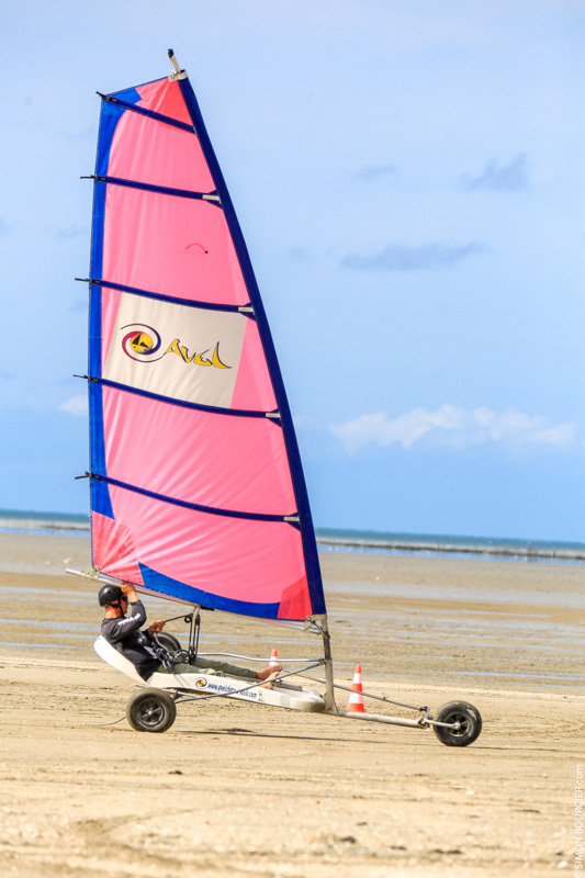 Avel char à Voile à Hirel - © Simon Bourcier