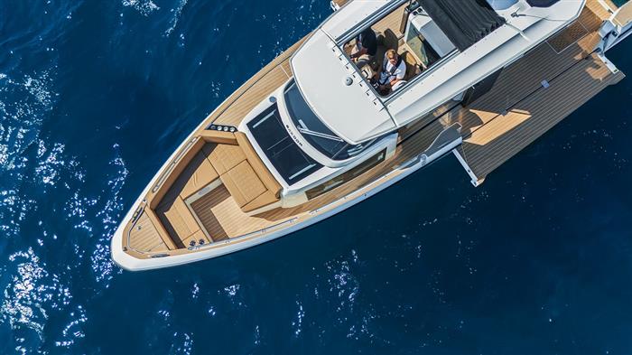 BROCHURE - © EAU DE MER