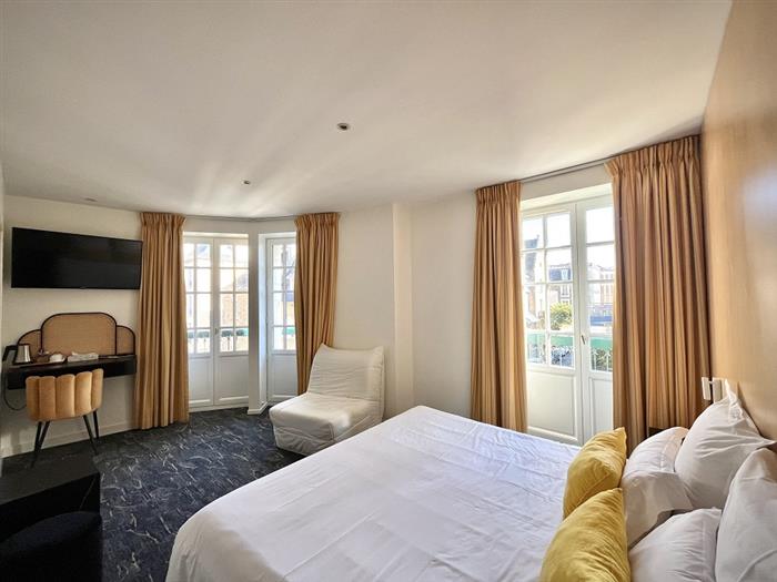 Balmoral (2) - 