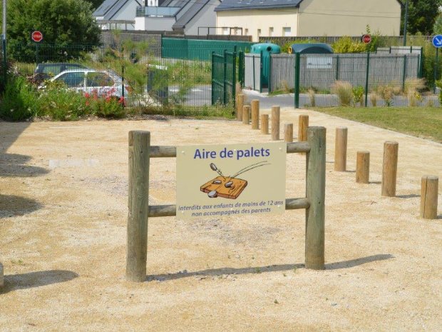 Camping-Les-Mielles-Lancieux-aire-de-palets-2 - ©Les Mielles