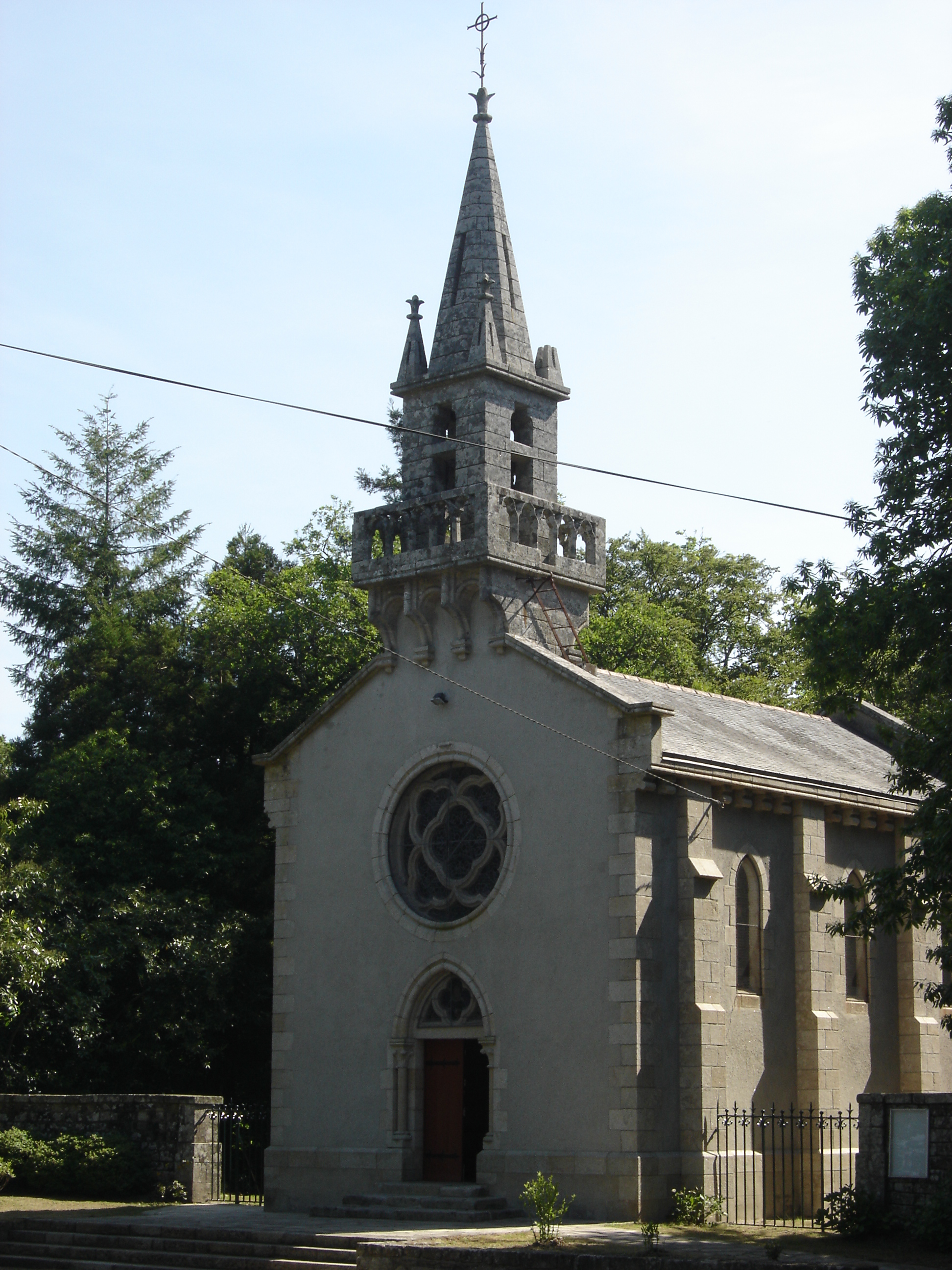 Chapelle Ste-Anne des bois 