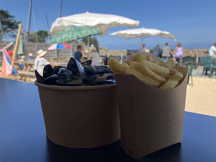 FULL MOULES (10) - © Full Moules