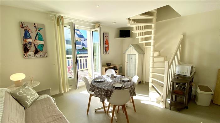 Fourberie - Mme Hulbert (5) - 