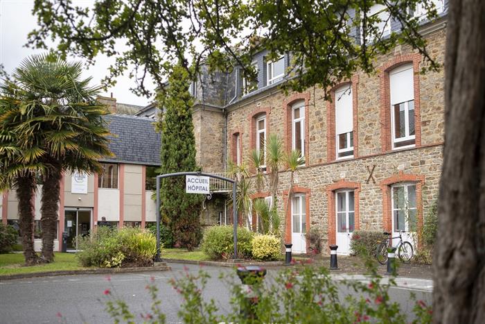 HOPITAL GARDINER @Thomas Gogny - 