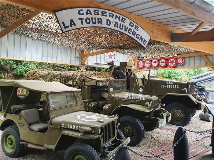 Jeep - Dodge - Ward - 