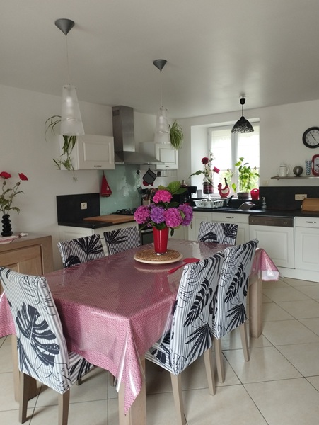 LEQUEFFRINEC PHOTO BROCHURE - 
