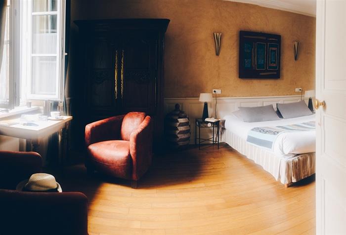 Le-Clos-d-Enhaut-Bernard-Dinard-Chambre-2 - ©Philippe Bernard