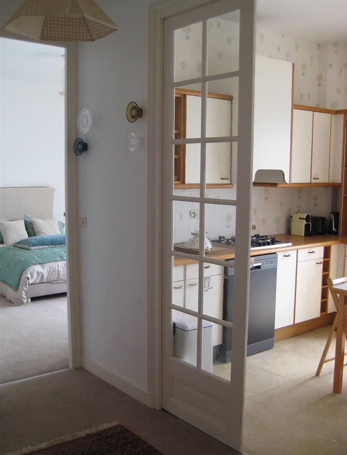 Mme-Therese-Lecoq-Dinard--couloir-cuisine-et-chambre-4 - 