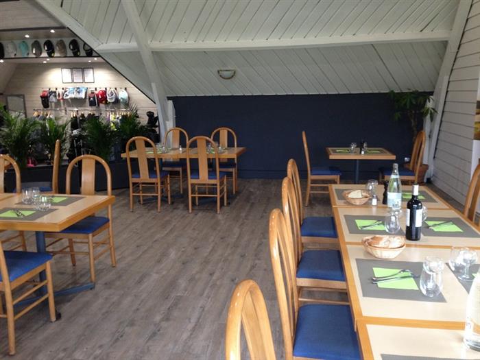 Restaurant-golf-Tremereuc-salle - ©Restaurantdugolf