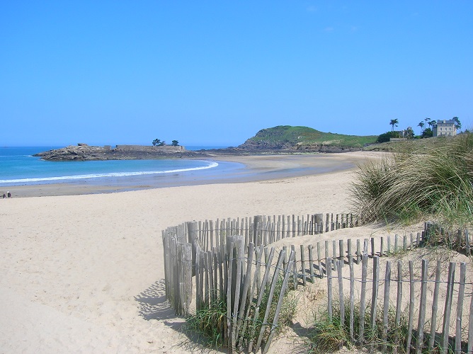 ST BRIAC plage de port hue - ©DCET