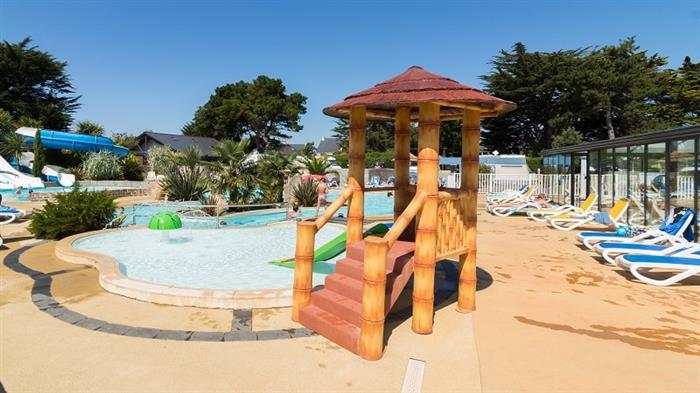Saint-Lunaire-Camping-Longchamp-aire-de-jeux-enfants - ©Camping Longchamp