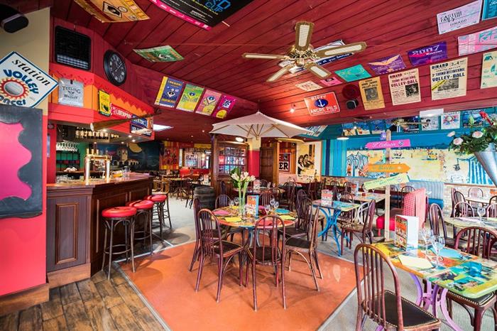 Salle-restaurant-Castor-Bellux-Dinard - 