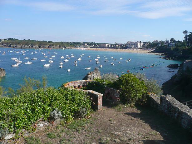 Vue sur la Grande Plage depuis la Pointe du Décollé - © Florence Galabru