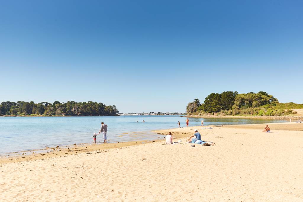 Plage Les 7 îles-Baden-Golfe-du-Morbihan-Bretagne sud