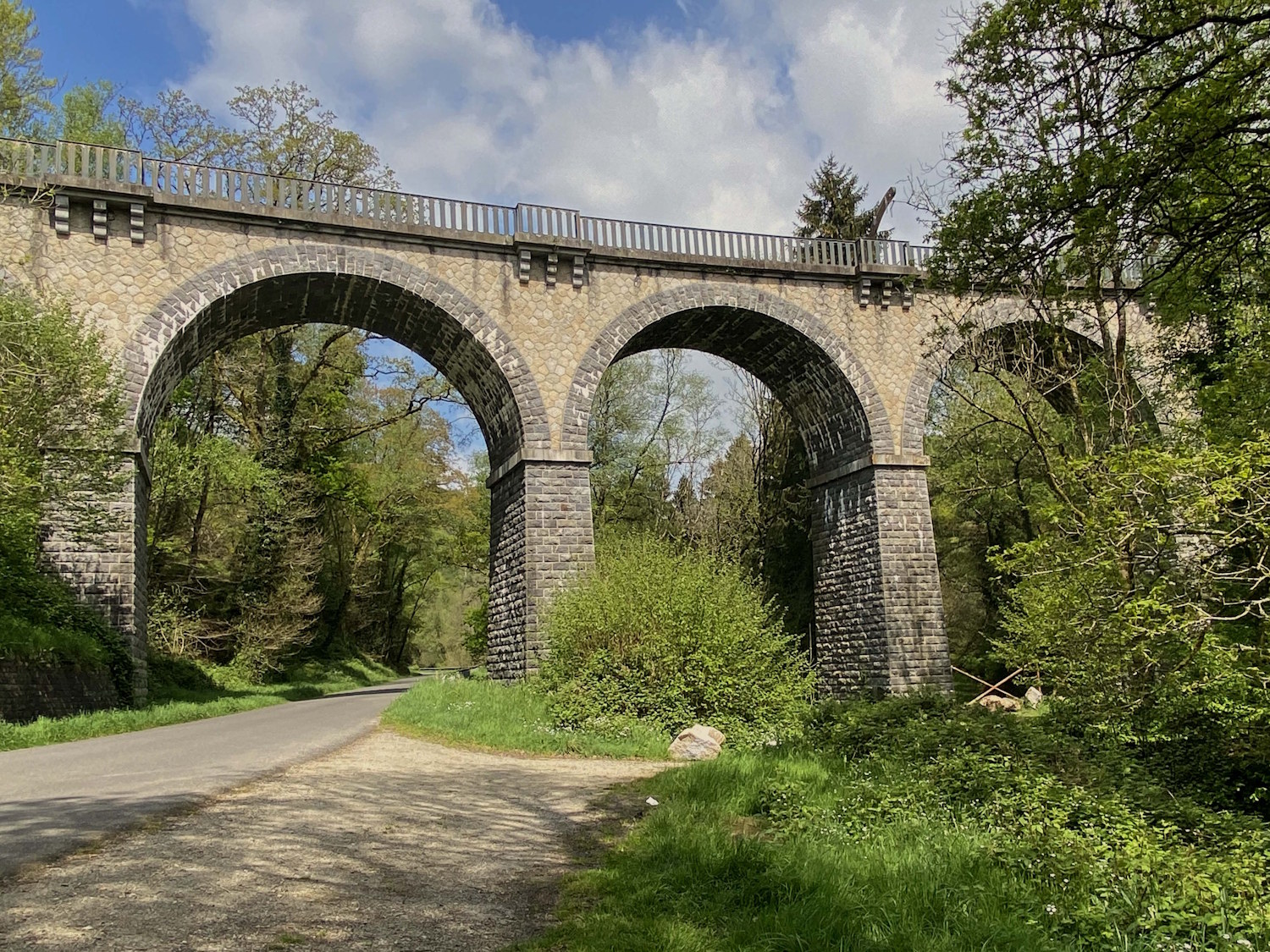 Ouvrir la diaporama Viaduc de Bon-Repos