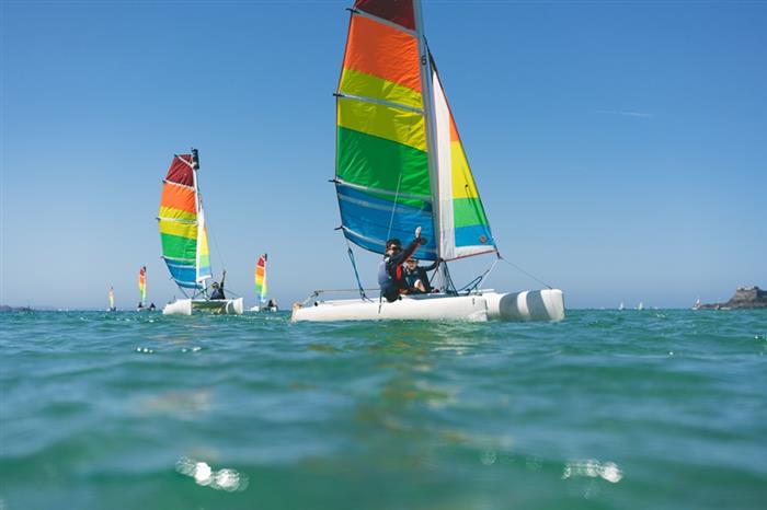 catamaran 2 - ©Wishbone club