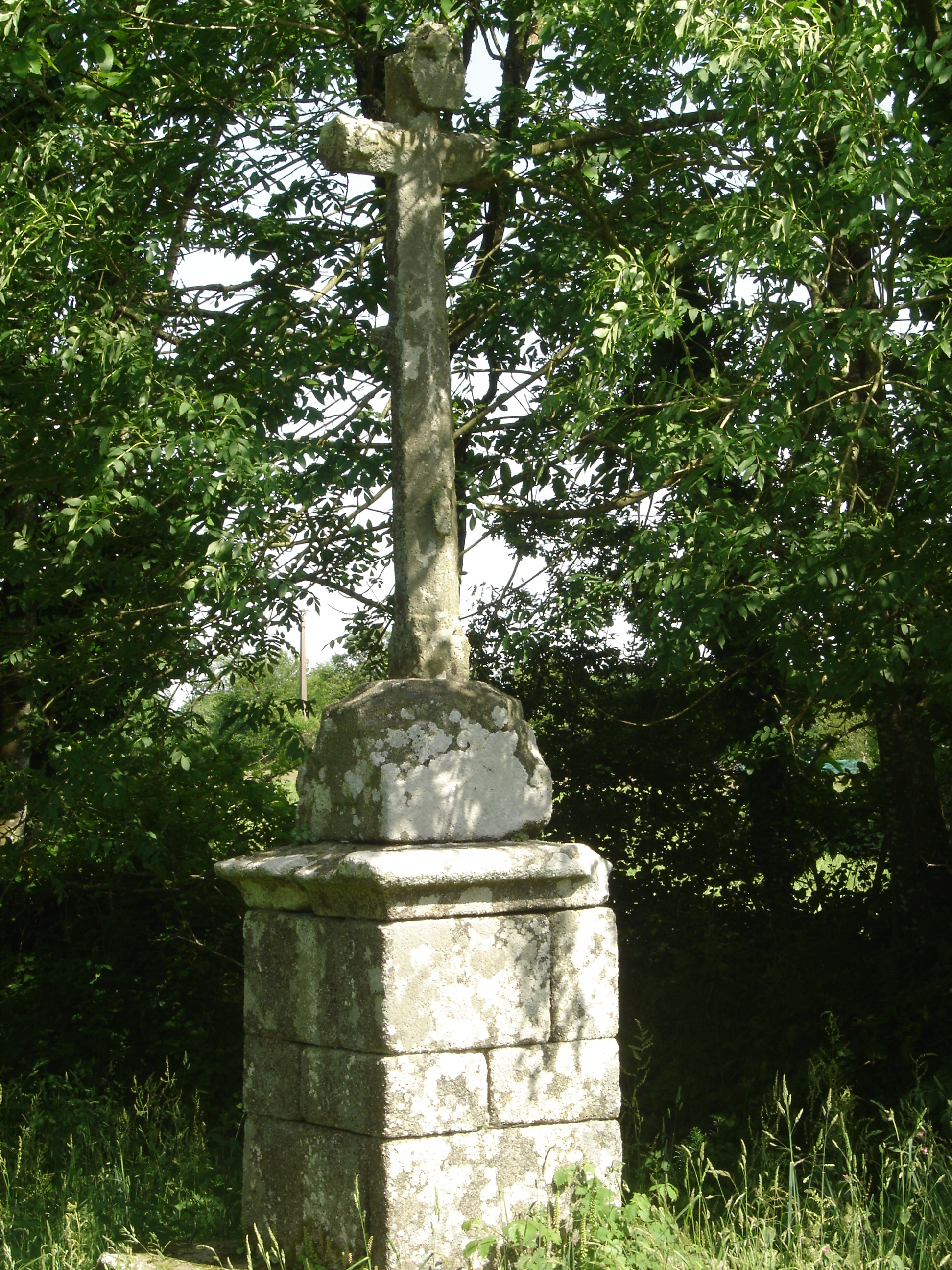 croix de Kerdouriou - St Jean - le Faouët - ©OTPRM (2)