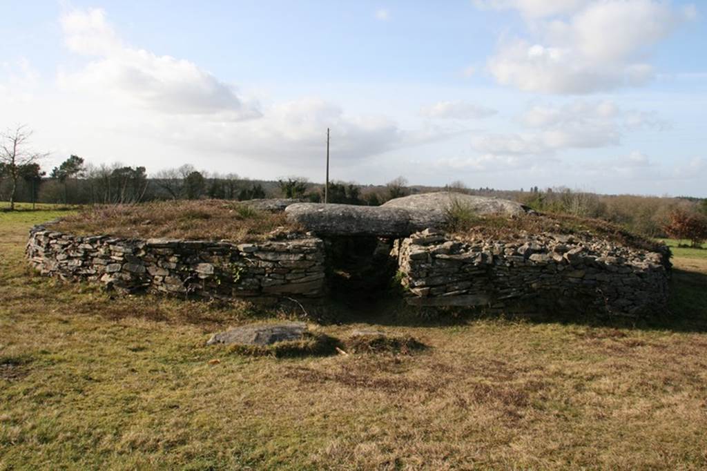 dolmen de Larcuste Morbihan bretagne-sud