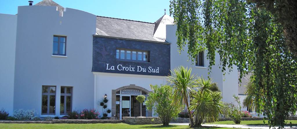 Hôtel-Restaurant-La-Croix-du-Sud-Le-Tour-du-Parc-Golfe-du-Morbihan-Bretagne sud