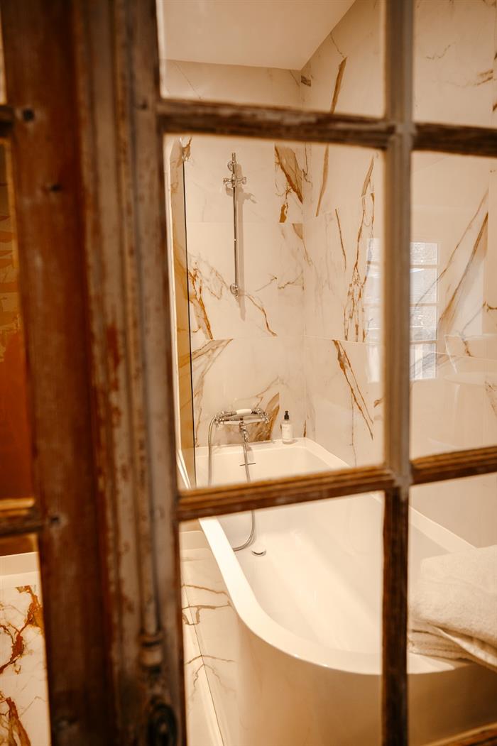la loge de l'armateur sale de bain 5 sur 7 - L’ARMATEUR – © Studio 1338